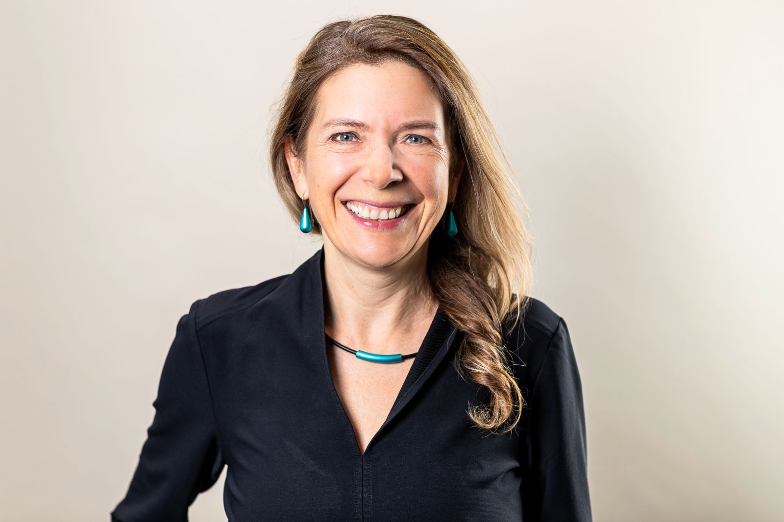 Portrait Annette Stöcker Mitglied Geschäftsleitung.